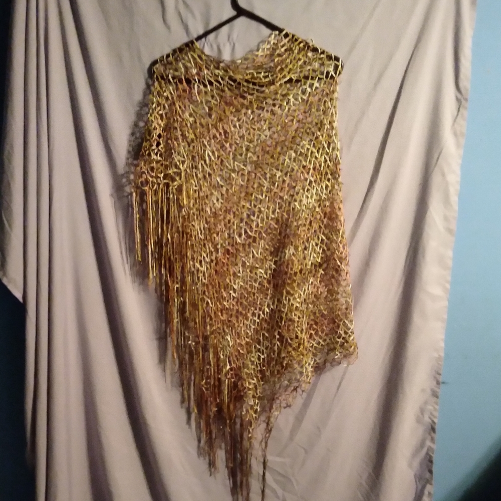 Ladies Knit Poncho